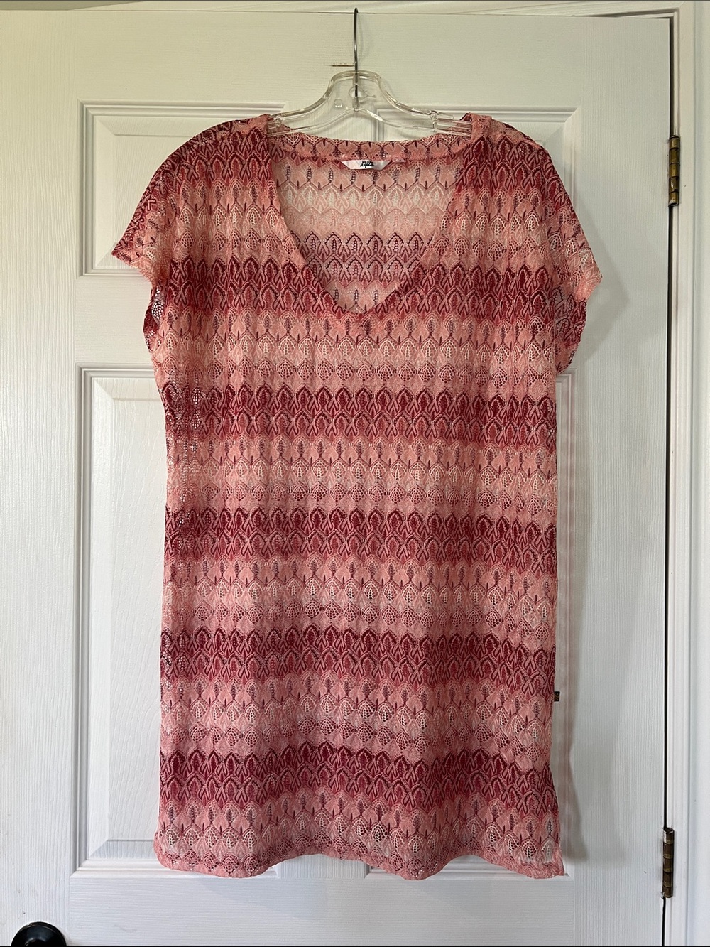 La Vie En Rose Pink and Red Lace-Effect Swim Coverup
